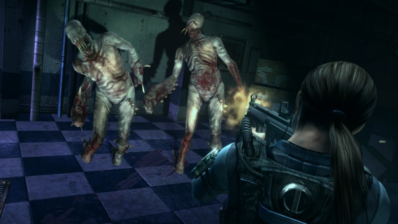 Resident-Evil-Revelations-HD-submachine-gun